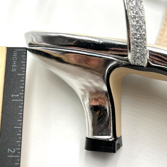 Touch Ups Womens‎ 7M Maisie Silver Low Kitten Heels Dress Sandals Shoes 4473M - Picture 13 of 13